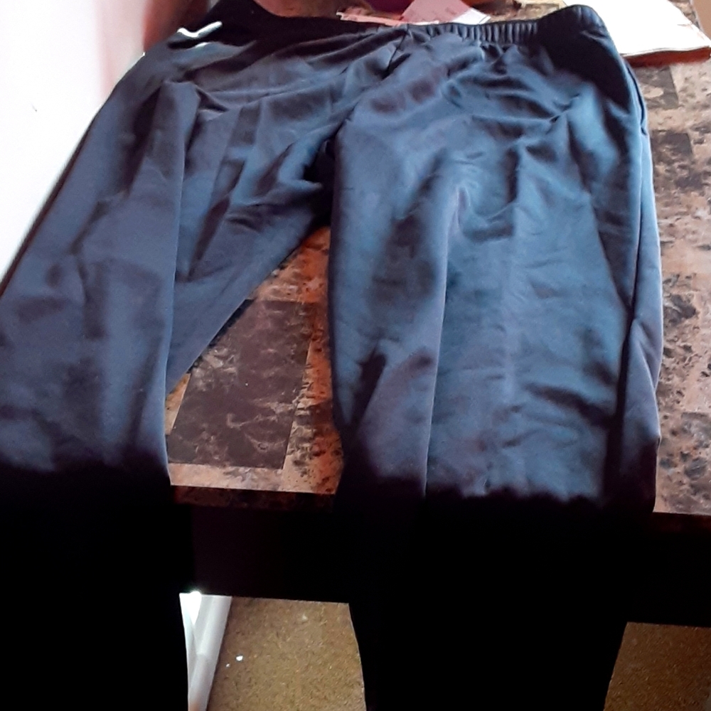 Black sweatpants